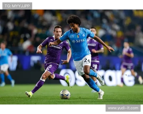 罗马客场挑战佛罗伦萨首发阵容公布齐米卡斯与克里斯坦特领衔出战